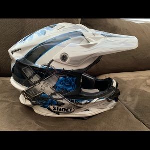 Meet your Posher, Ty